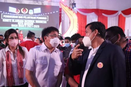 Walikota Andrei Angow Didampingi Wawali Richard Sualang Hadir Dalam Peresmian Sekretariat KONI Manado
