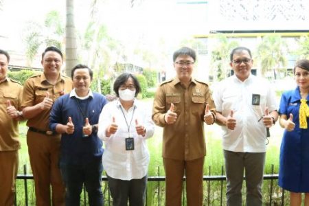 Andrei Angouw Kunjungi Kantor PLN Unit Induk Wilayah Suluttenggo